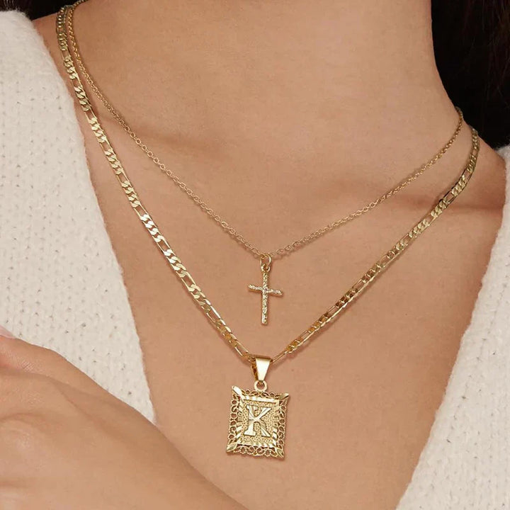 Colar Inicial Cruzado | Ouro