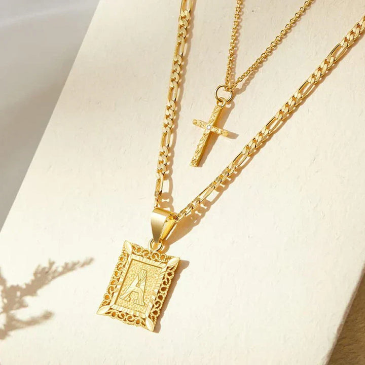 Colar Inicial Cruzado | Ouro