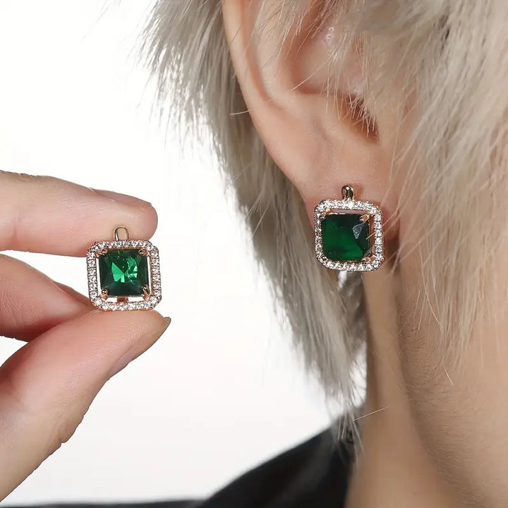 Brincos de zircônia verde em ouro | Ouro