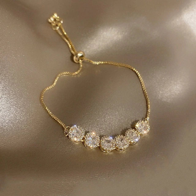 Pulseira de luxo ajustável com zircônias em ouro